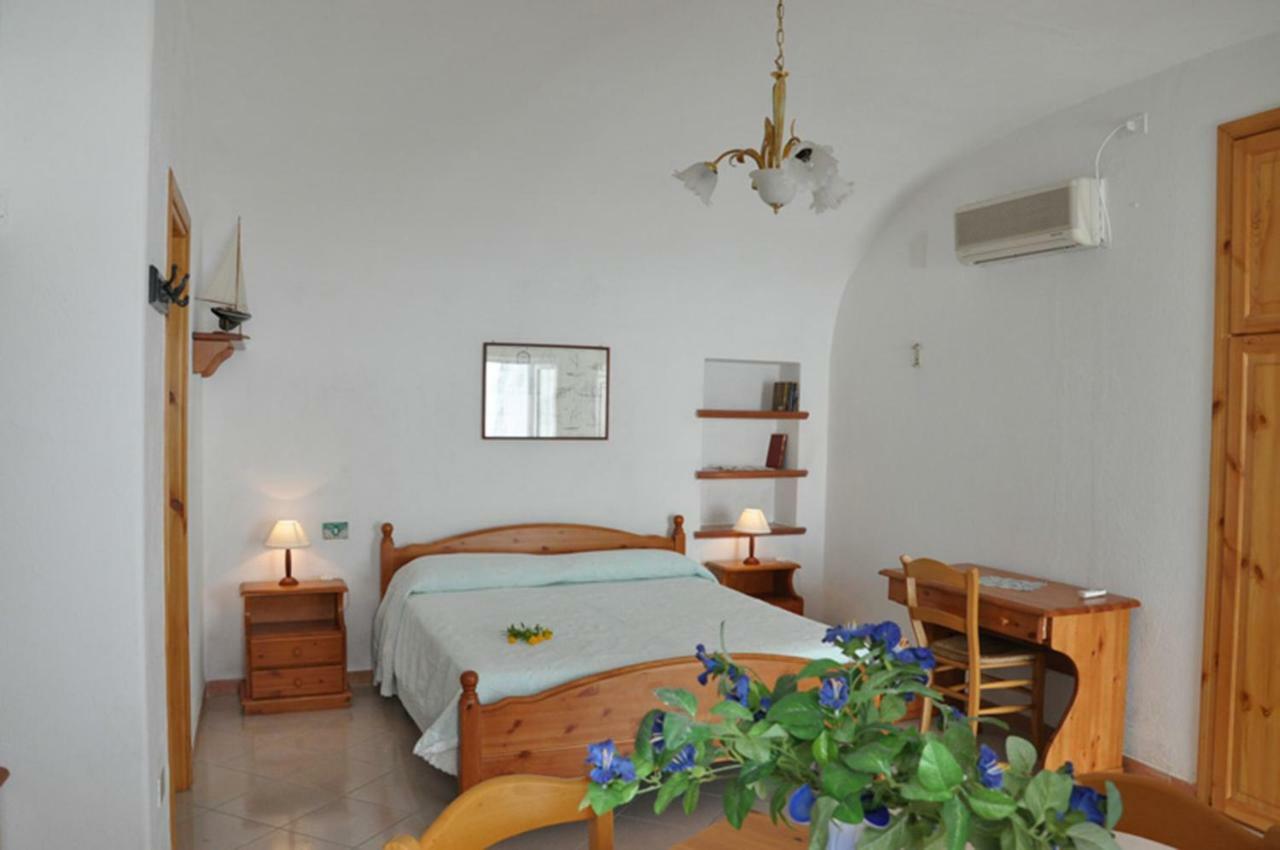 Il Capriccio Guesthouse Понца Экстерьер фото